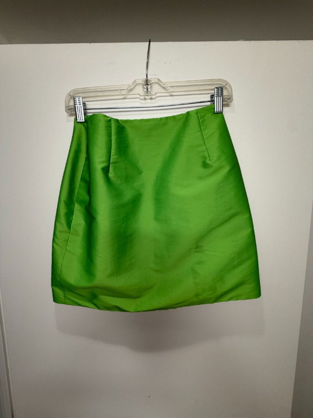 Sandro Ruffel skirt 💚 - Picture 2 of 4